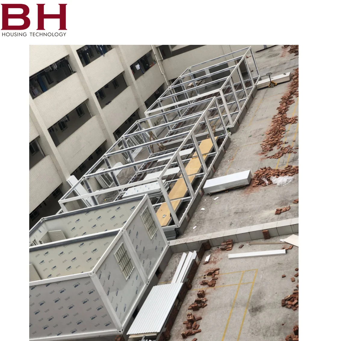 2024 China factory cost price modular Detachable Container Houses frames 40ft prefab shipping container homes for sale