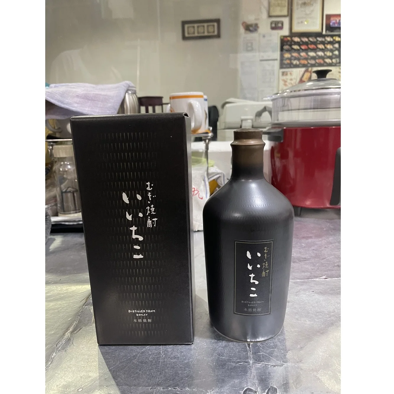 25% Japanese Rice Wine Bottle Y-ICS01 IICHIKO MUGI SHOCHU KUROBIN 720ML Sake with Soft And Pleasant Taste