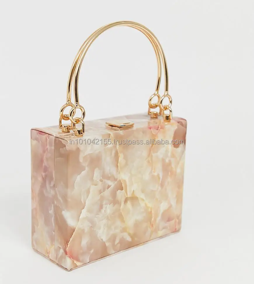 Клатч из эпоксидной смолы