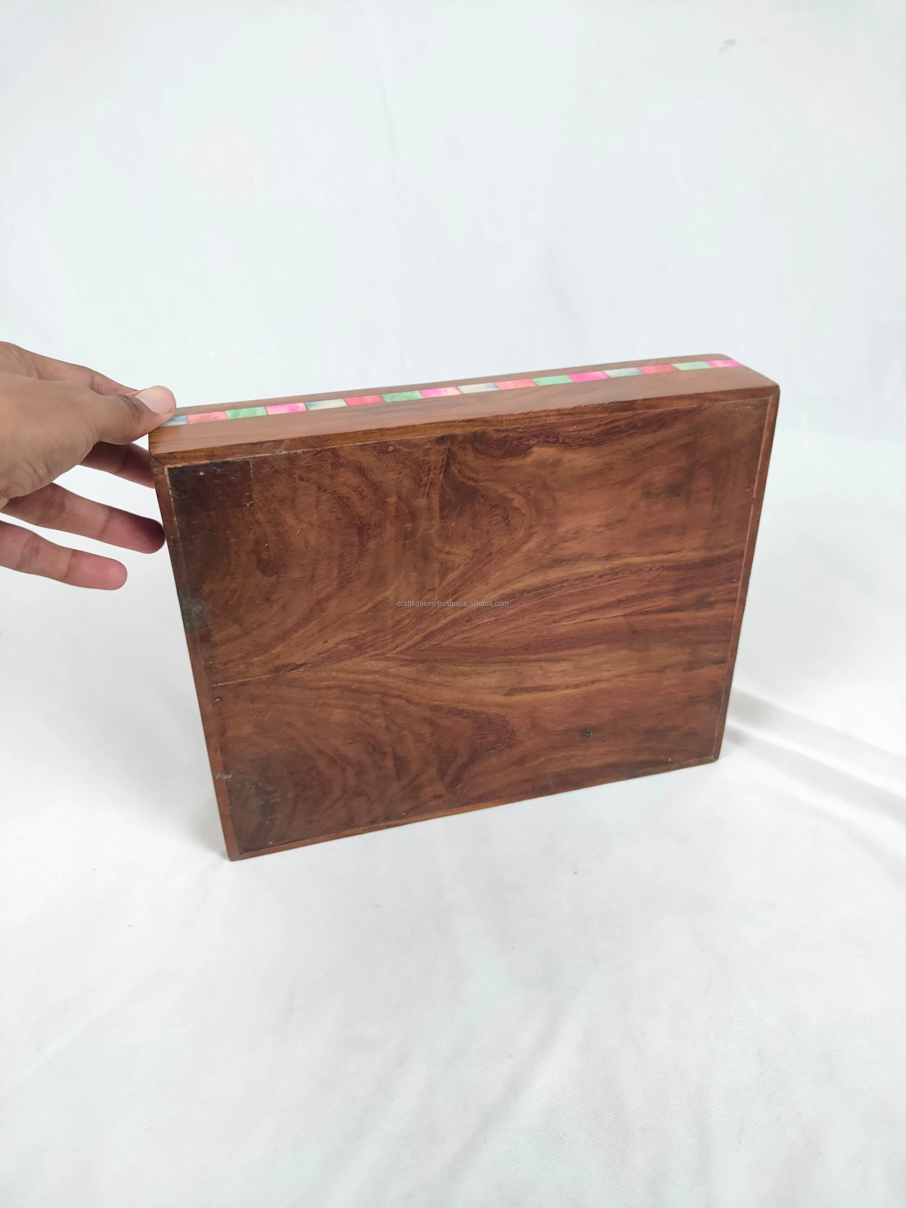 Tray/wooden serving tray online in India Wooden trays most versatile item in your kitchen to elevate dining experience.