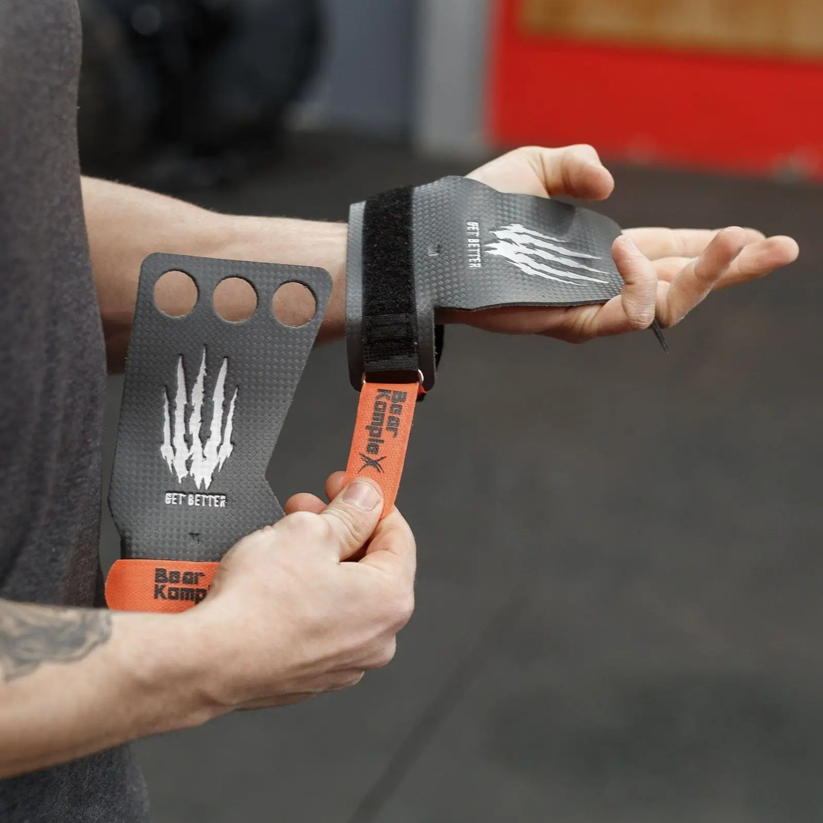 new Crossfit Carbon Grips no hole Bear komplex Style Premium Carbon Cowhide 2023 best seller