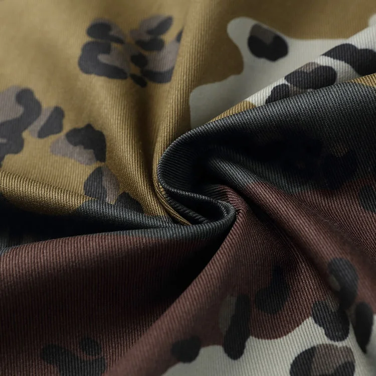 Cheap Sand Spot Cotton Card Twill Tiger Camouflage Fabric Uniform Fashion Garment Fabric