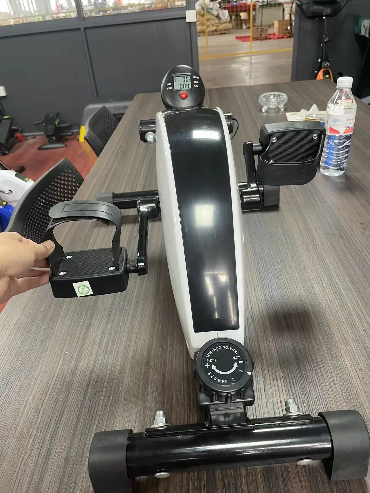 Gym equipment mini indoor cycling automatic bike pedal exercise cycle for home