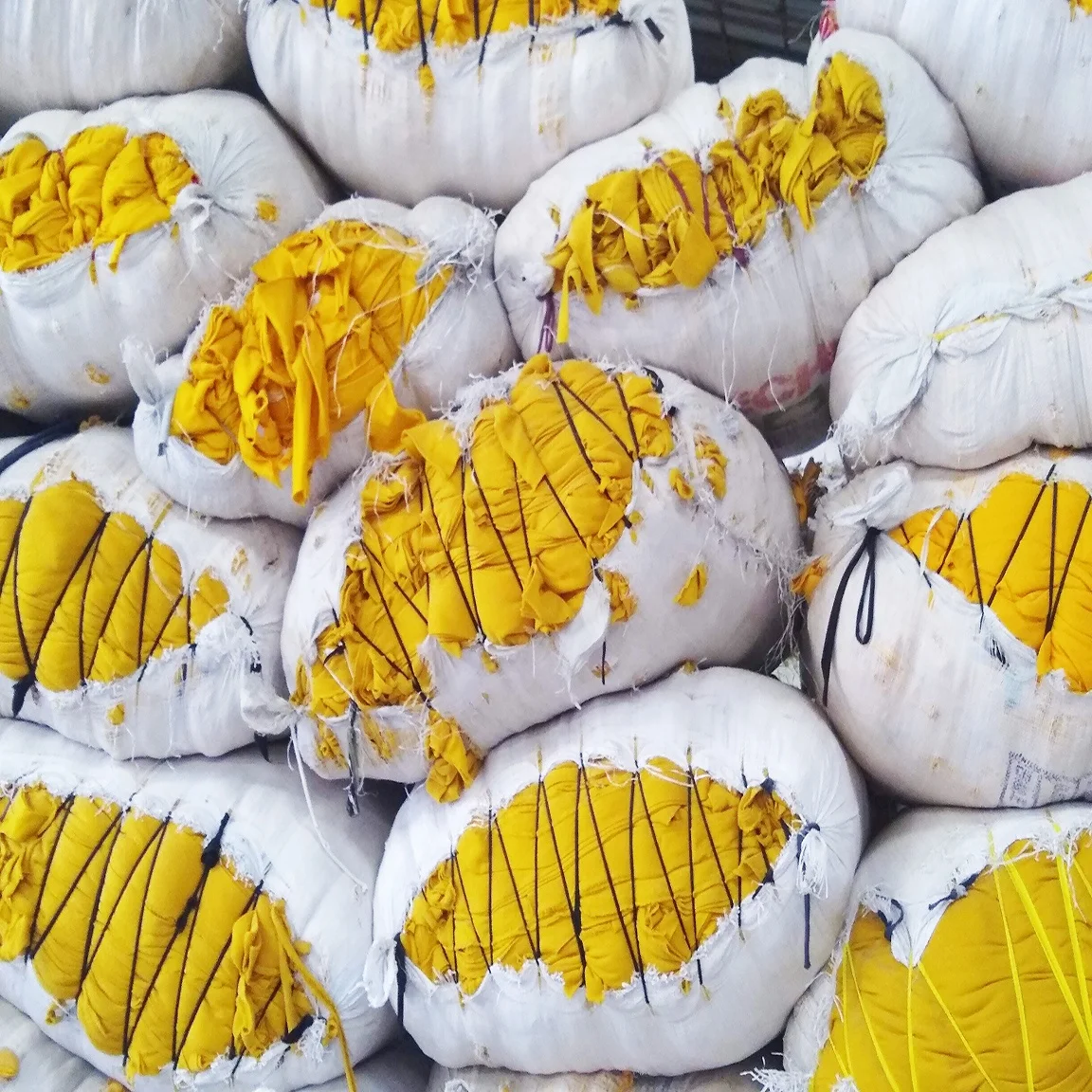 Высокое качество желтого ажурного трикотажа ткань отходов