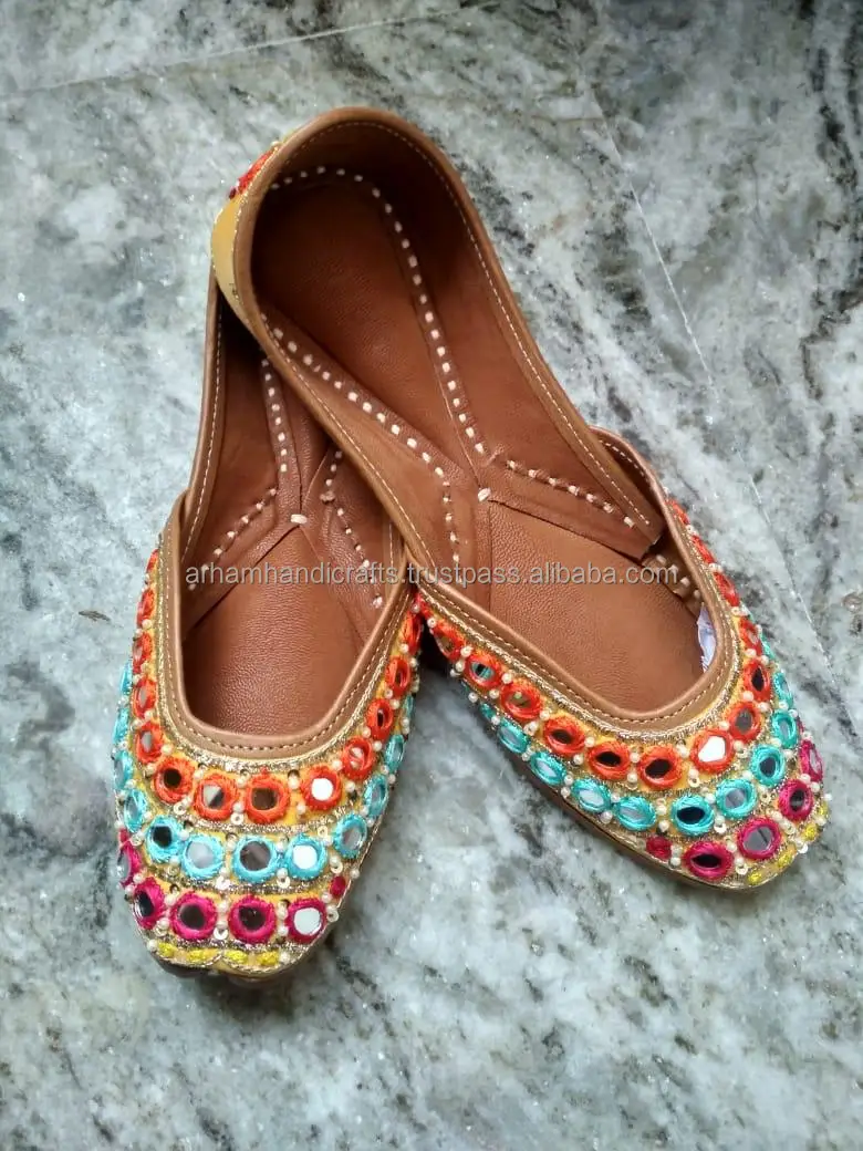 Designer Trendy Stylish Embroidery Juttis Luxury Indian Shoe with Breathable Upper Flat round Anti-Slip Insole Strap Closure