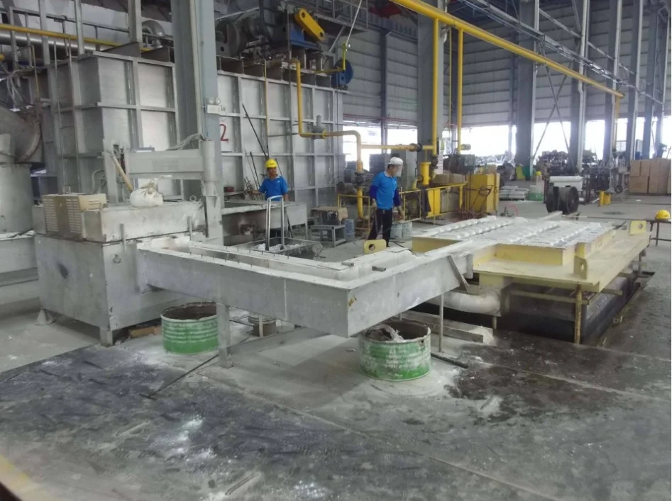 Gas-fired aluminum melting furnace 2T per hour aluminum liquid casting aluminum ingot production machine