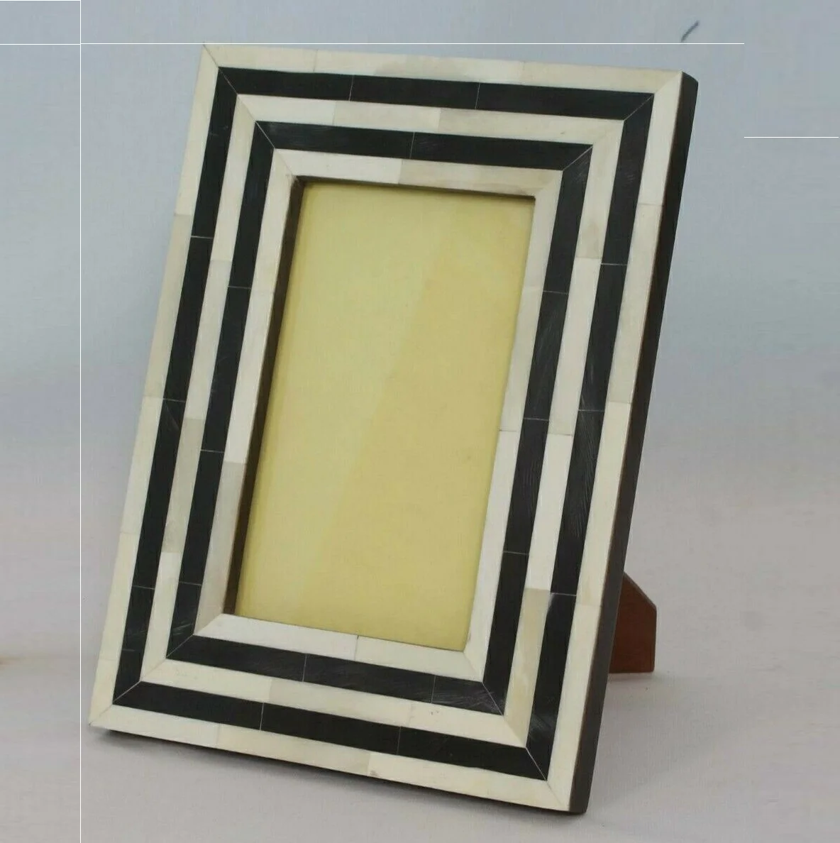 white And Black Bone Inlay Picture Photo In Best Quality Material For Home Decoration photo frame new look most sale