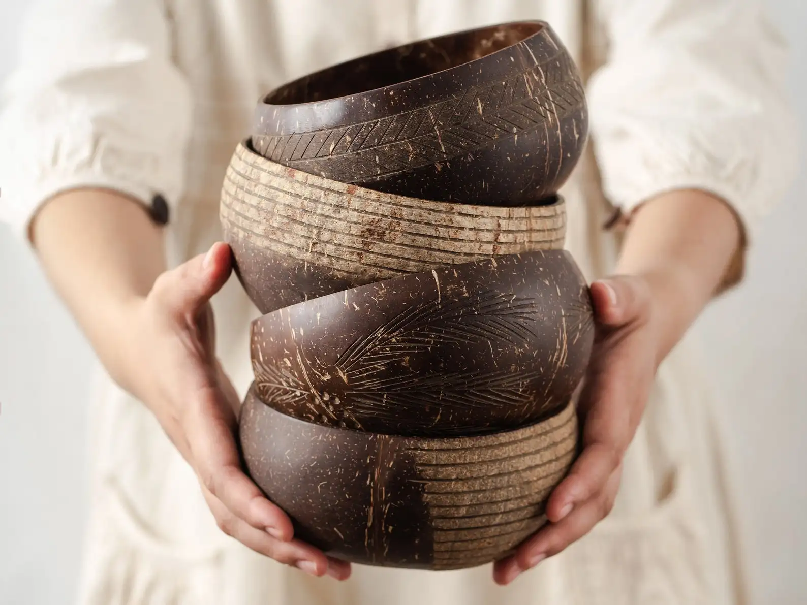 Wholesale Natural Handmade Craft Bowls Spoon Set Coconut Shell Bowl