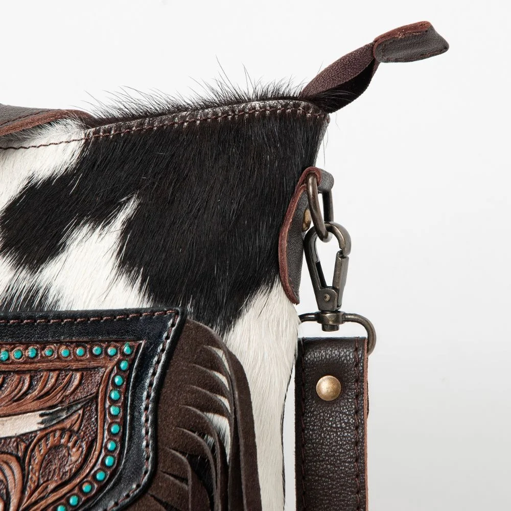 Long Horn Bull Face Design Tooling and Hand Carving Leather Crossbody Side Bag for Cogirls with Concealed Carry Pockets