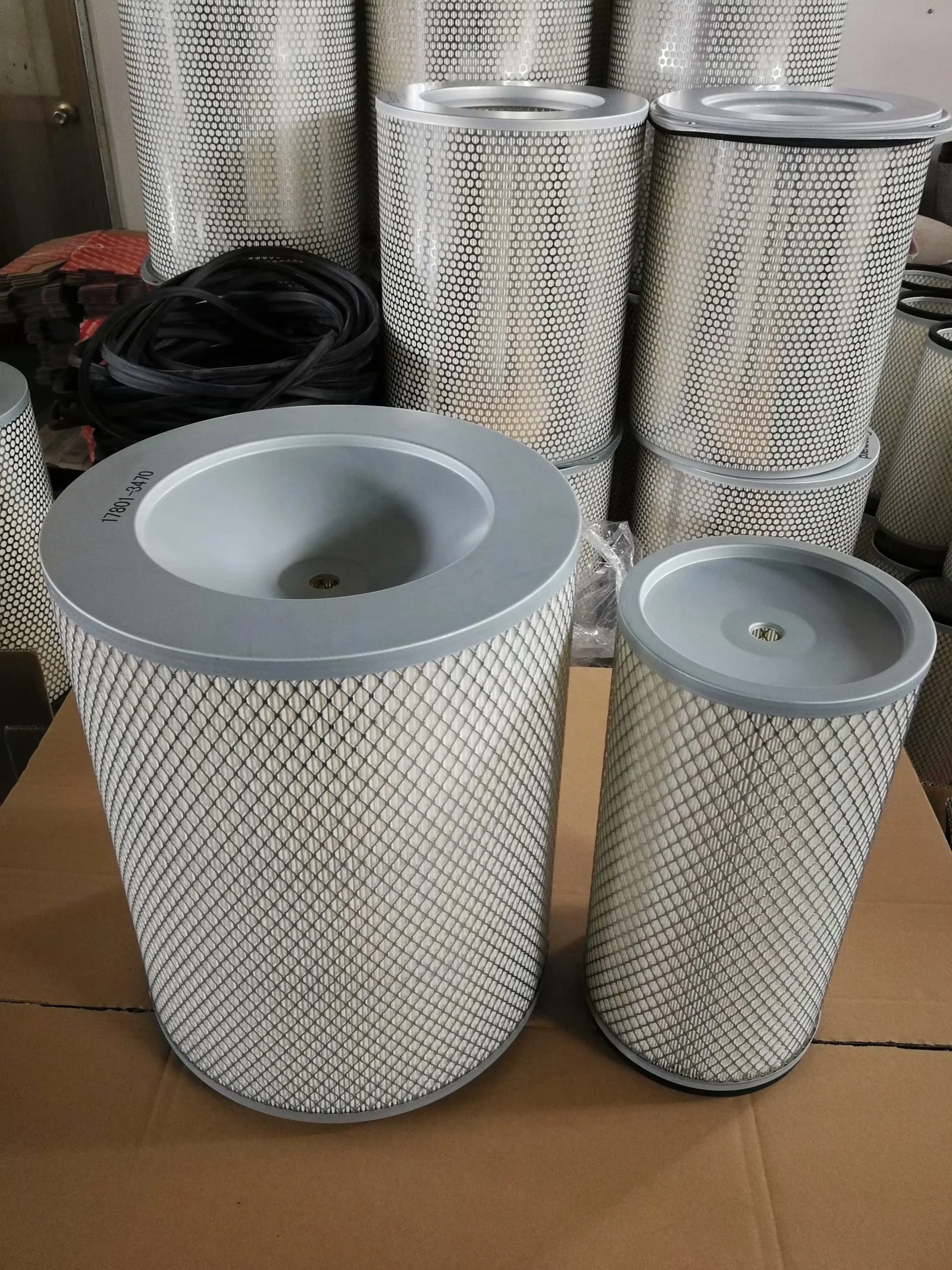 Best Price Air Filter for Hino Trucks using E13C Engine 17801-3470/17801-3480