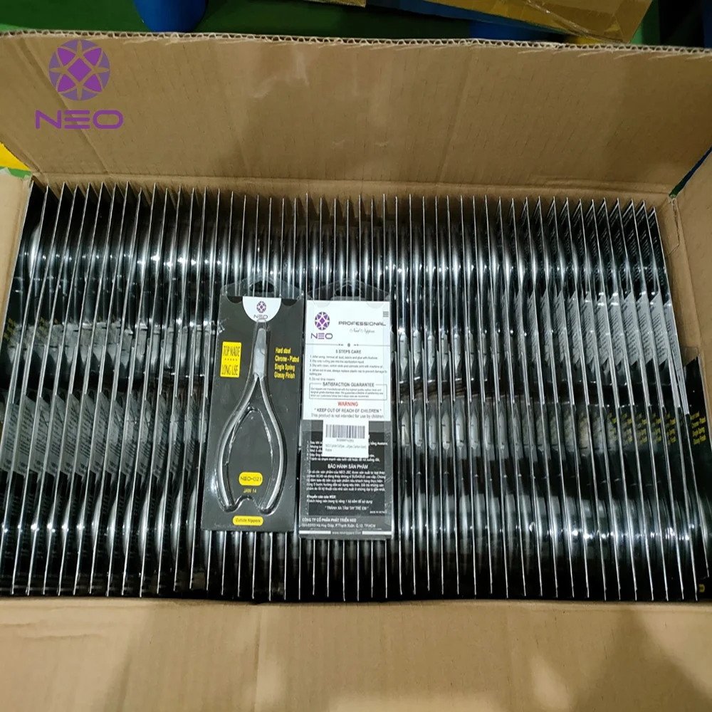 Best Quality Long Handle Full Stainless Steel Nippers Manicure Pedicure Tools With Customized Logo And Packaging