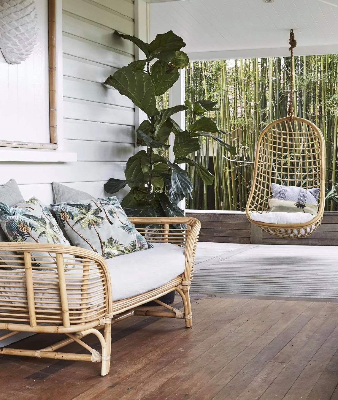  Стул из ротанга в скандинавском стиле для декора гостиной