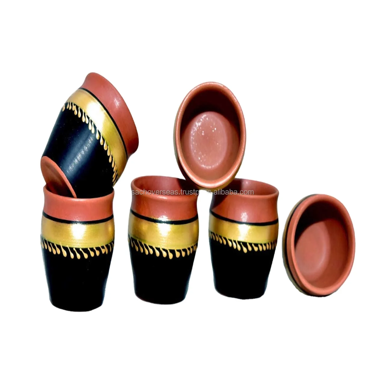 Organic Hand-Painted Indian Pottery Earthen Brown Indian Clay Kulhad Tea Coffee Cup Set with Golden Black Painting For Sale