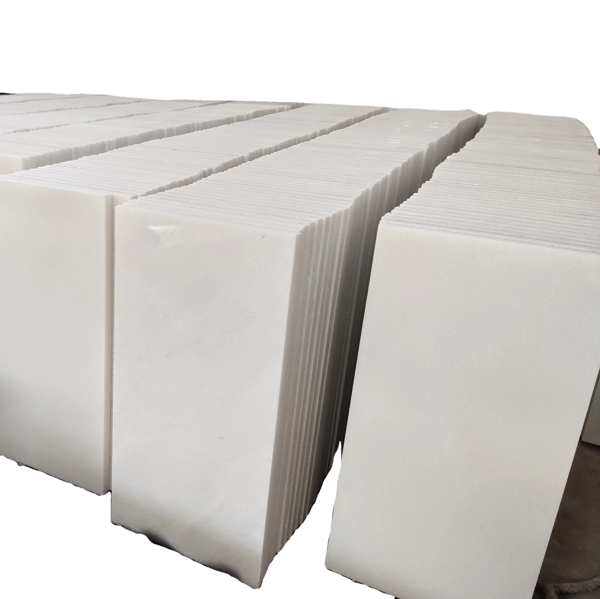 Амортизирующая мраморная плитка с мелким зерном от компании SON CORPORATION