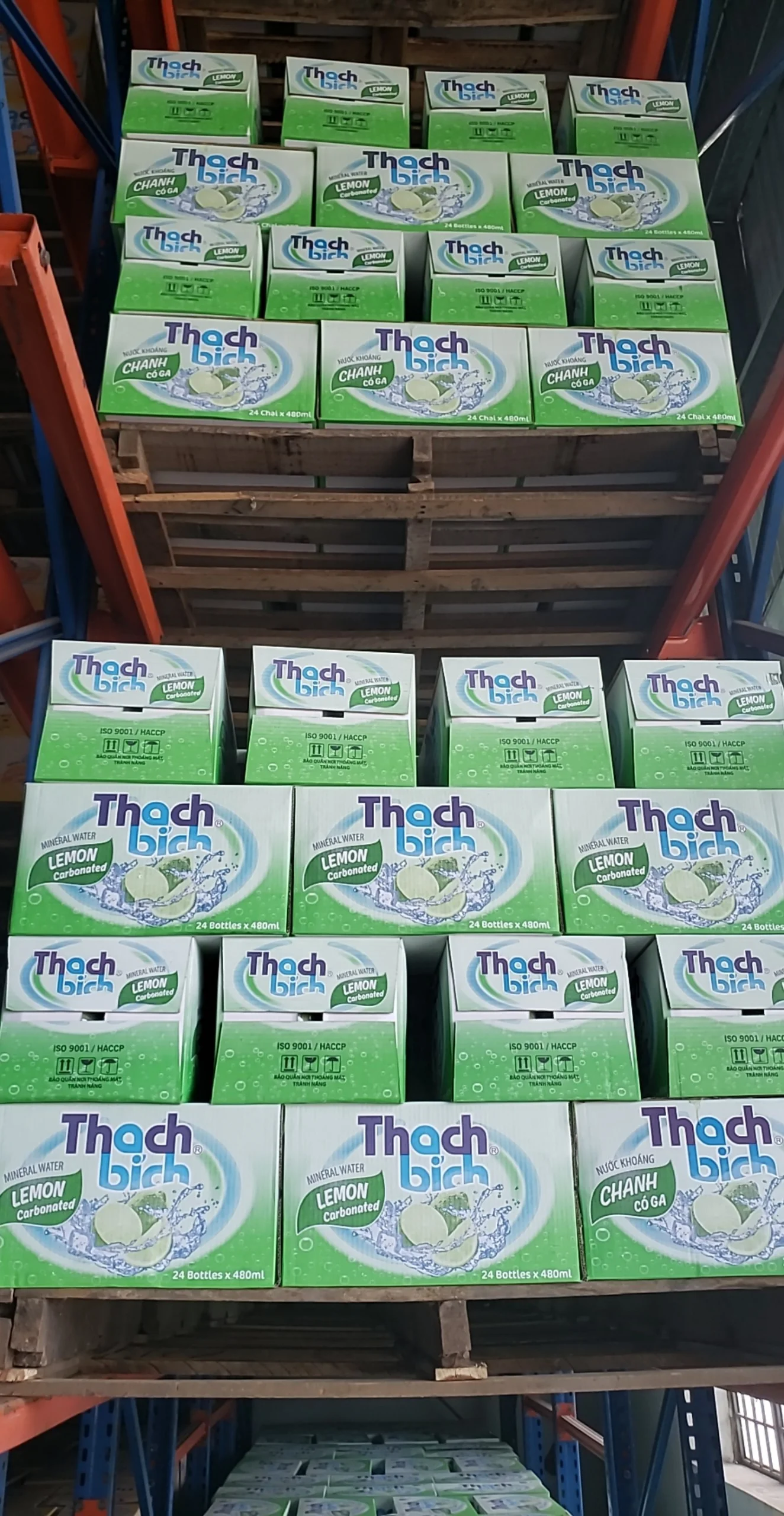 The best quality Natural Mineral Water in Vietnam