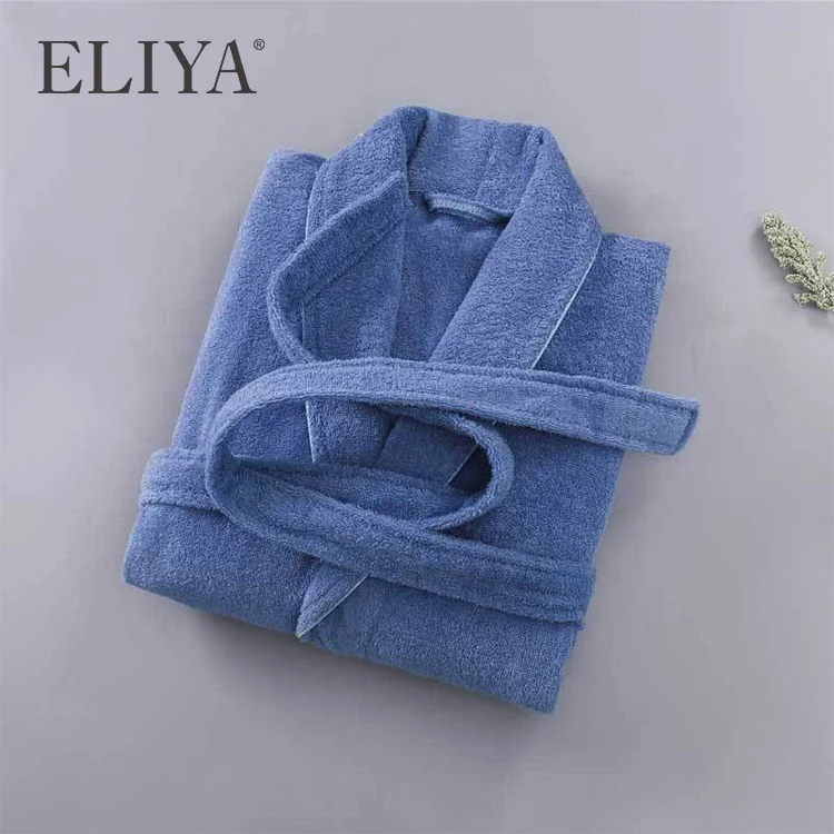 Customized 100% Cotton Hotel Bathrobe Coral Fleece Bathrobe