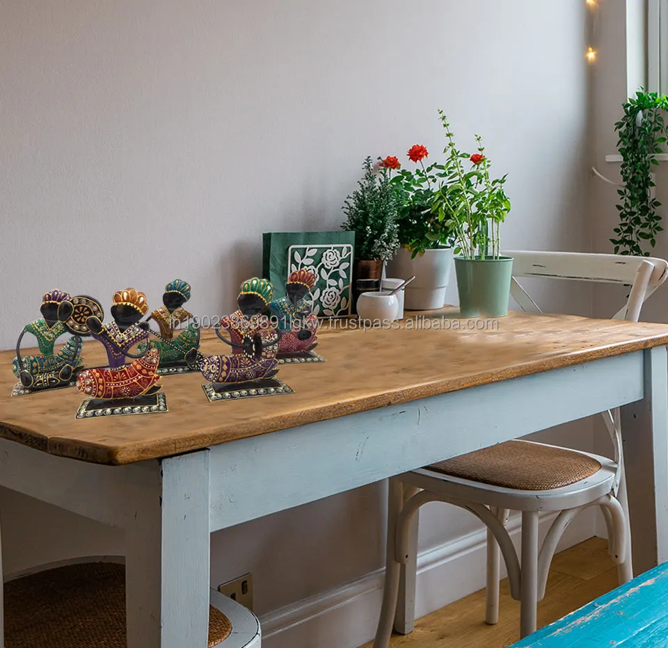 Indian Handicrafts Krishna Musician Metal  showpiece figurines for home decor  in good price from indian manufacturer