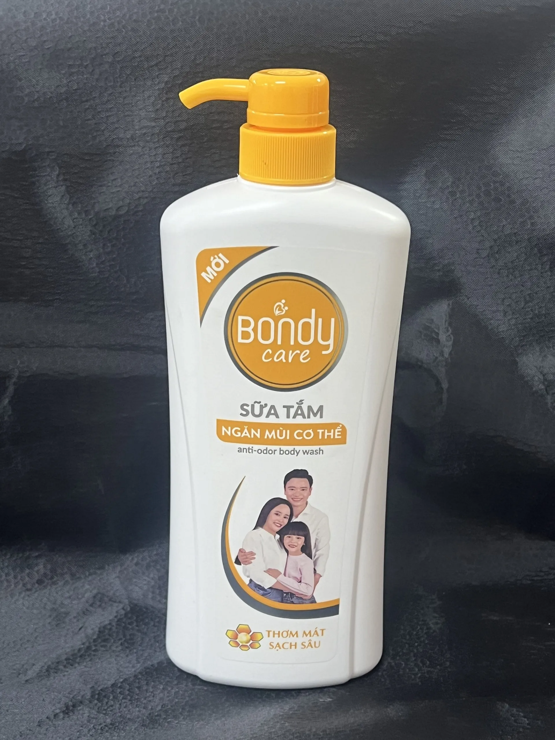 New Arrival | Bondy Care Antibacterial and Anti-Odor Body wash | Deep-Cleaning with Fresh Refreshing Scent for whole family