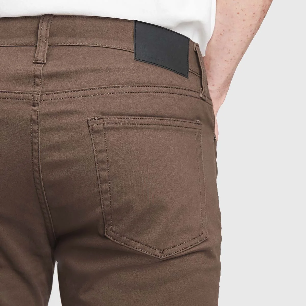  Джинсы мужские с вышивкой Mustang брендовые классические штаны для мужчин оптом