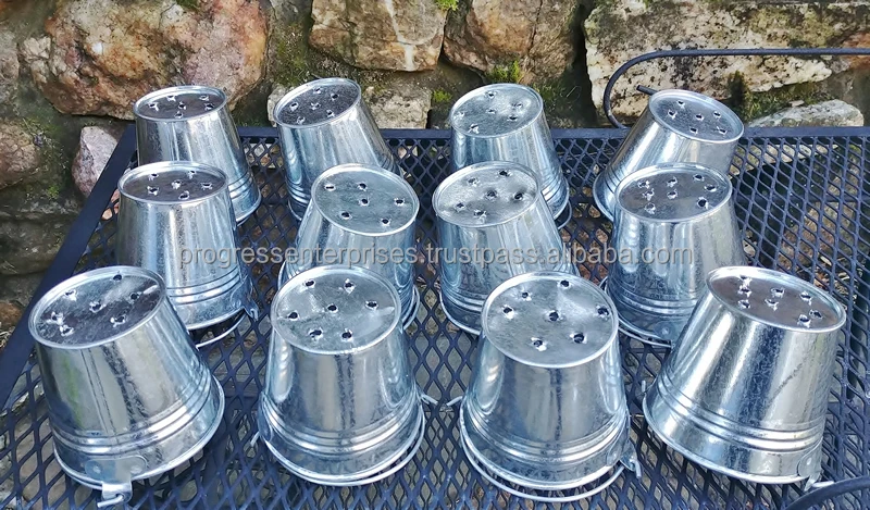 Wholesale price New Style Garden Decoration Tools Metal Flower Pot Holder For Balcony made in India