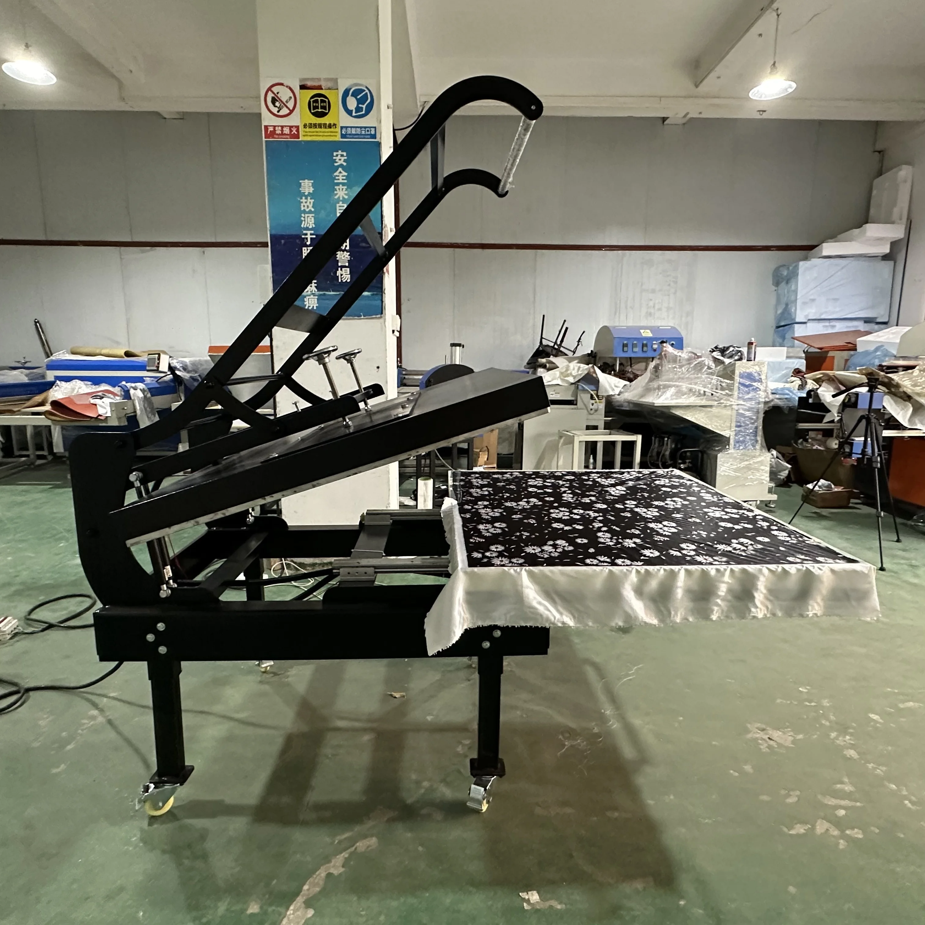 Trade assurance newest design hot foil stamping machine 100x120cm