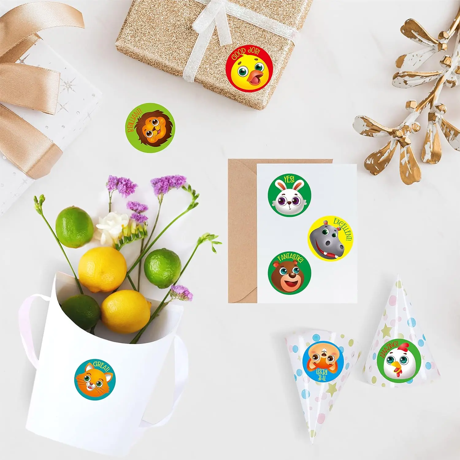 Custom designed waterproof kids round roll stickers suitable for clothes mirror laptop