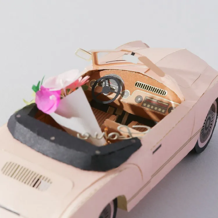 [4R] Exquisite Creative Retro Pink Car DIY Miniature Handicrafts Kit