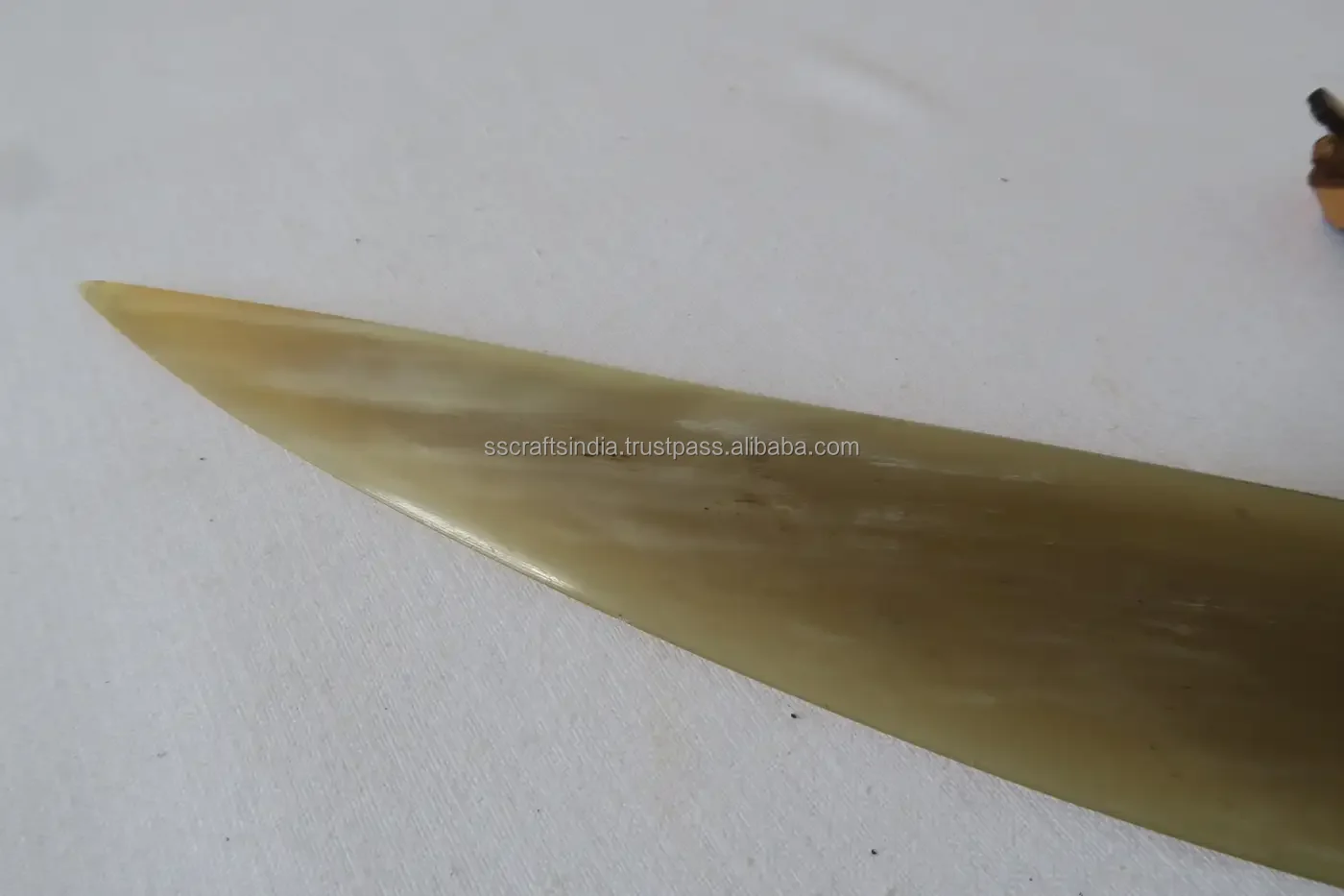 Buffalo Horn Cake Cutting Tools Paper Cutter Knife Serving Buffalo Real Horn Modern Pearl Design Luxury Cake Server From India