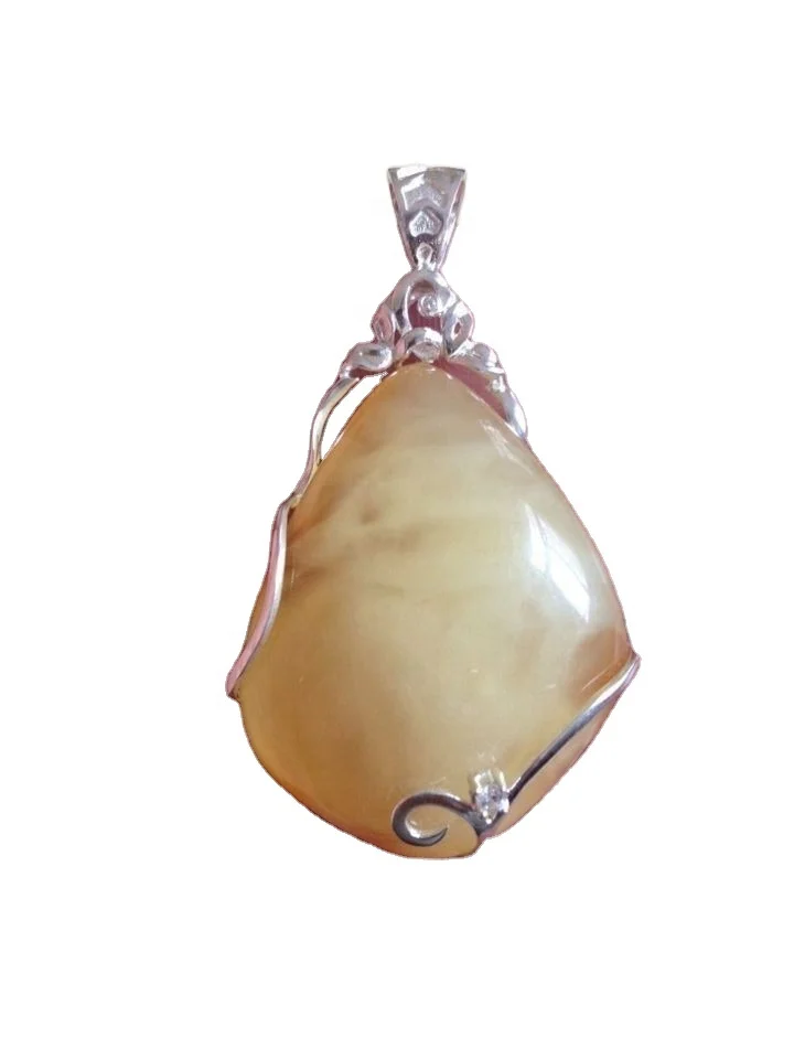 100% natural high quality Amber inlay silver pendant