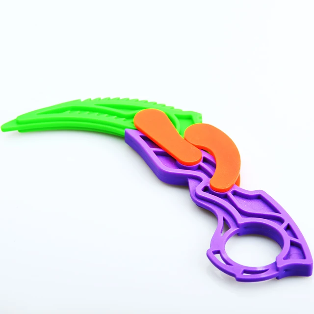 Hot Selling High Quality Factory Customized Kids Toys Wooden Model Toys Child Playing Knife Toys Cheapest Plastic