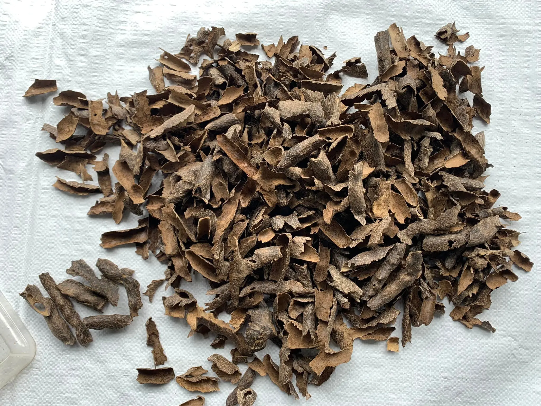 Natural Premium Organic Agarwood Chips Super Grade Aloeswood Eaglewood Gharuwood Chunks  Oudh Incense Fragrance Sweet Full Oil