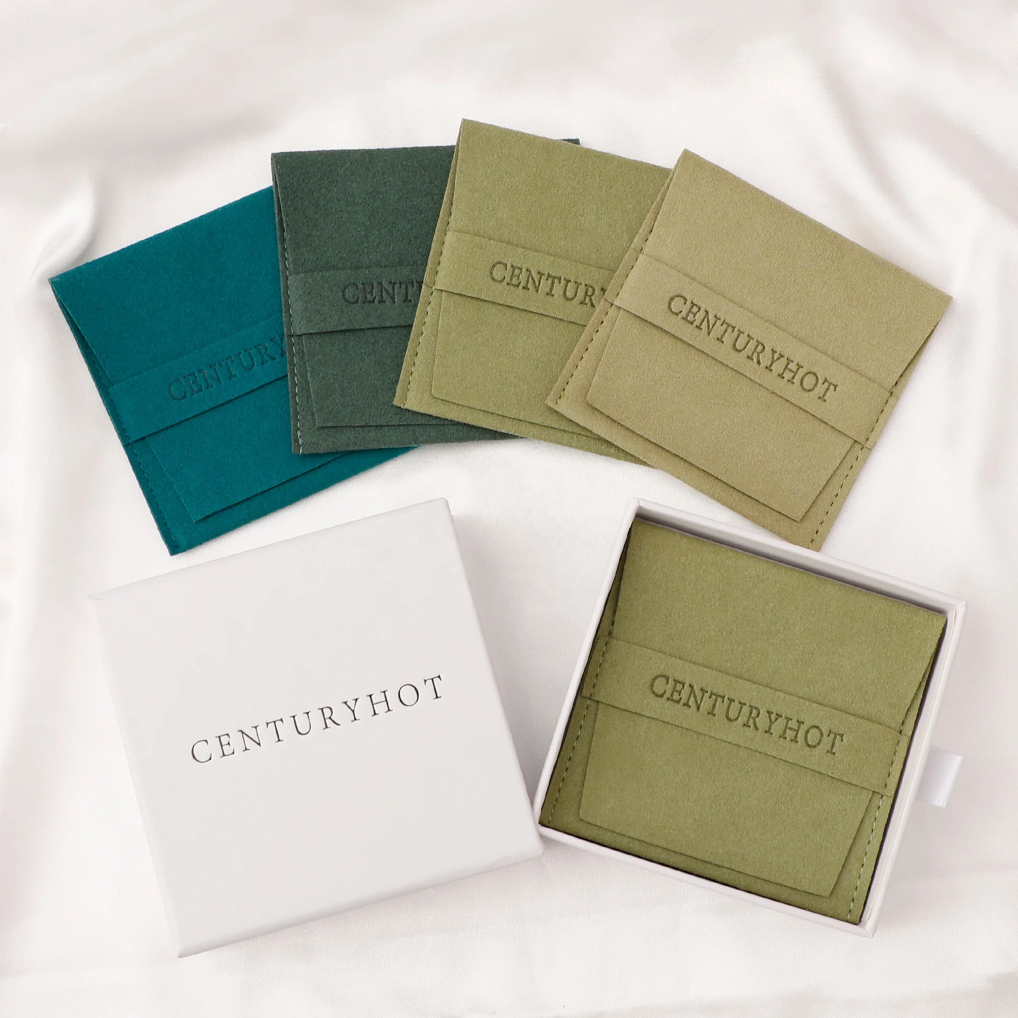 Custom Green Microfiber Jewelry Pouch Necklace Ring Bracelet Earring Velvet Pouch Bag  Personalized Envelope Pouch With Logo Wh