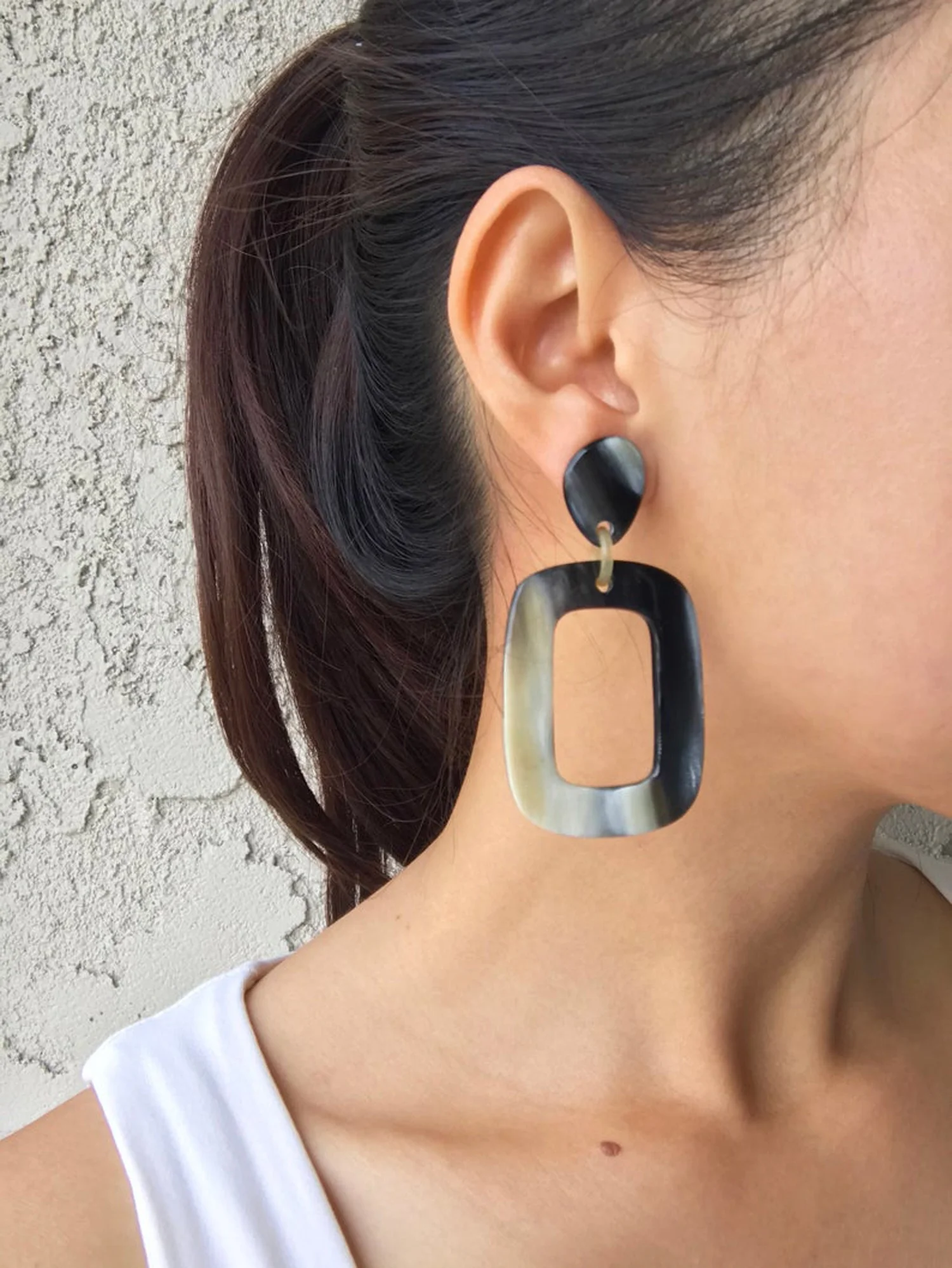 Buffalo Horn Natural Hoop Earring  New Design Natural Shade Custom Shape Drop Earrings set for Girls fashion