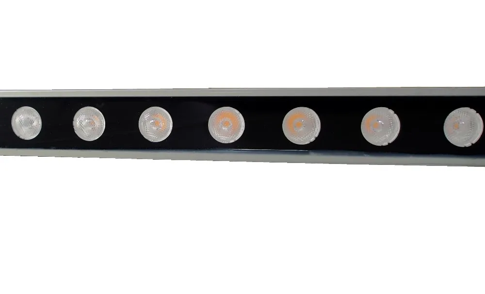 LED outdoor Wall Grazer  Outdoor Facade Lighting Wall Washer Anti Glare 18-30W Anti Glazer Shield Adjustable IP67 DC24