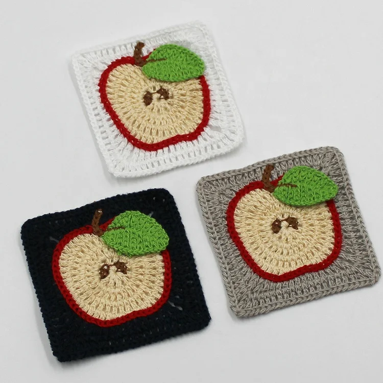 Custom 7cm design crochet apple applique home textile indeformable square sew on fruit patches for garment