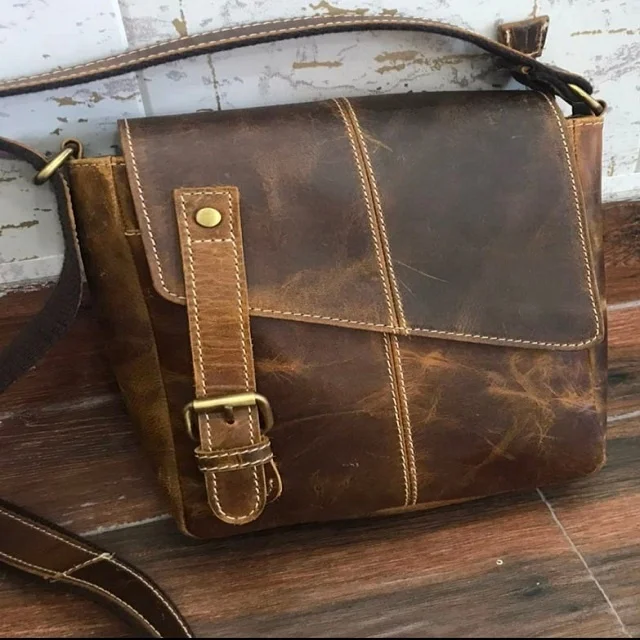 Cross-body Leather Shoulder Classic Fashion Sling Bag For Travelling Messenger Bag Luxury For Men Women Unisex Bags