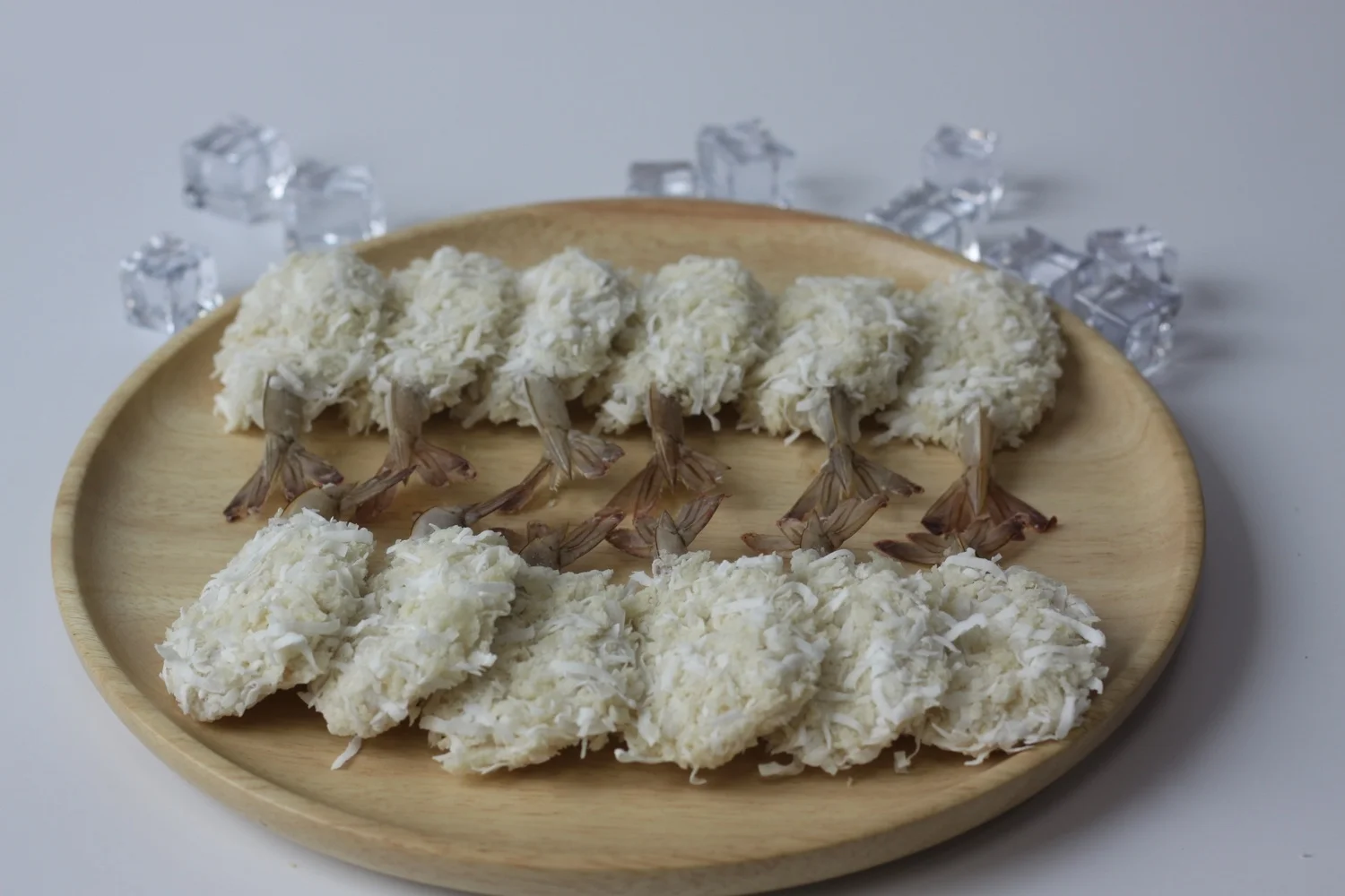 Вкусное Замороженное сырье/предварительно жареная креветка-бабочка готовая к отправке оптом завод во вьетнаме