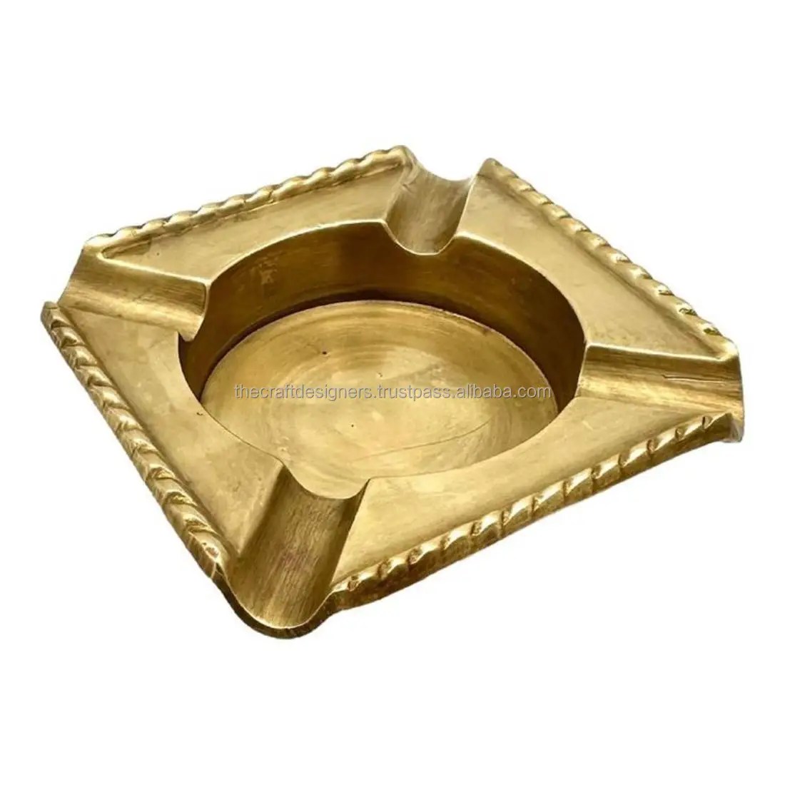 Wholesale Supply Adults Smoking Tool Brass Ashtray Square Shape Table Decorative Portable Ashtray For Cigar And Cigarette Dust