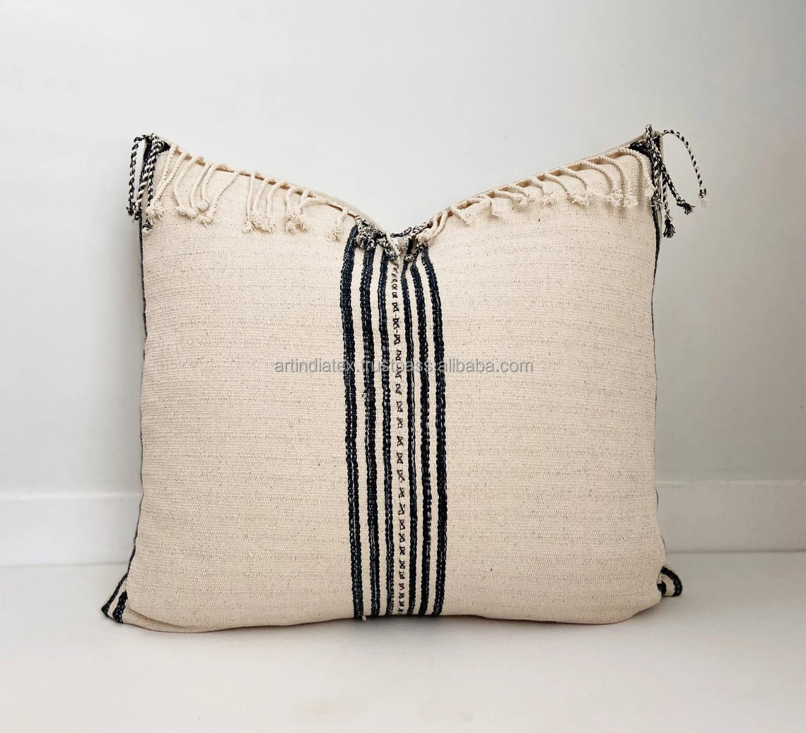 Decorative cushion covers woven cotton cushion covers Jute hand made pillow cover