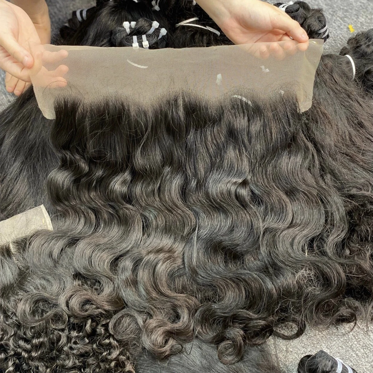 Frontal Lace  Body Wavy hair beautiful  Human Hair Lace Frontal Lace Frontal Natural Wigs For Black Women