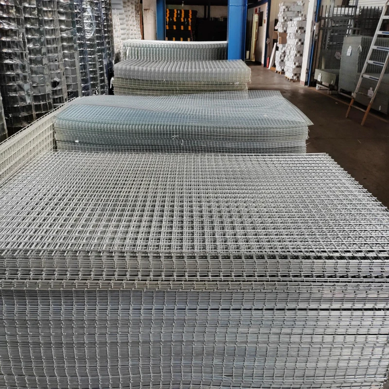 Home Privacy 3D Curvy Welded Wire Mesh Fence With Folds PVC Security Garden Open Field Metal Welded Wire Mesh Fence