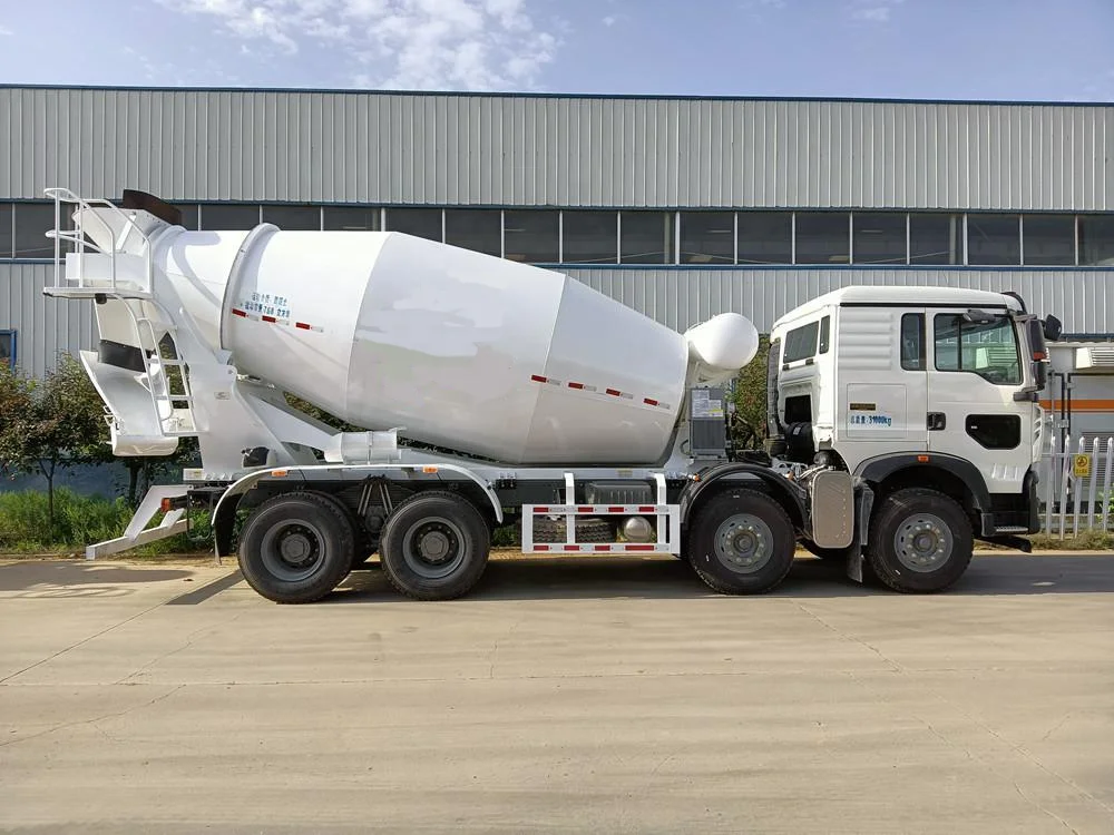 New HOWO TX 12 cbm 8*4 concrete mixer truck