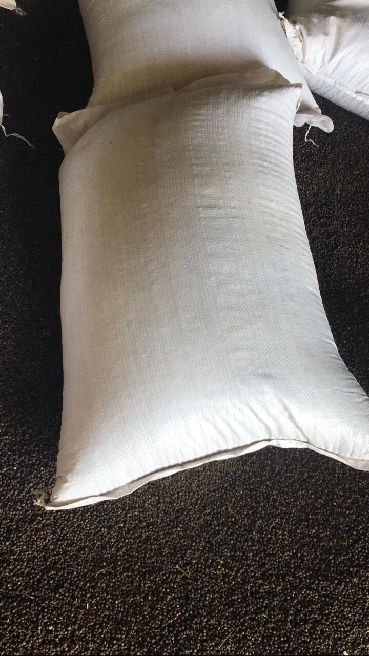 OEM wholesale black pepper black pepper seasoning can be ground from vietnam