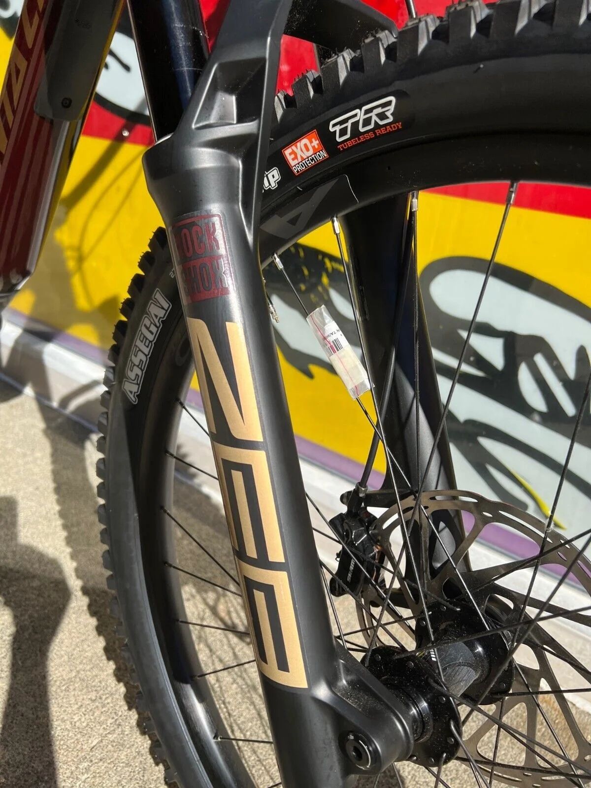 SPECIAL EDITION OFFERS ORIGINAL 2022 NOMAD 5 C 27.5 R-KIT CARBON FULL SUSPENSION (GRACE INV LLC )  MOUNTAIN BIKE NEW