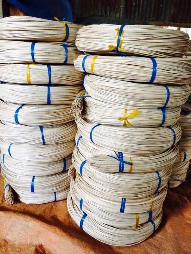 Ручная работа, Плетеный ротанговый тростник, рулон, высокое качество, низкая цена, для изготовления мебели из Вьетнама, дистрибьютор