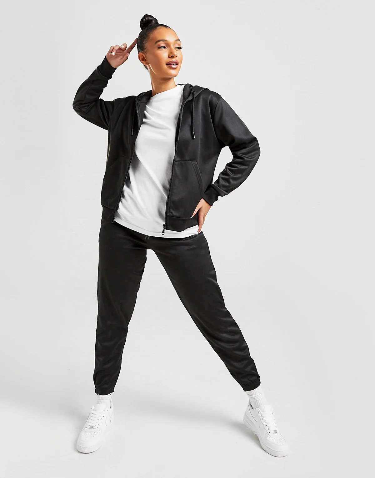 Siccin представляет высококачественный Женский Ультра мягкий полиэстер флис без рисунка индивидуальный логотип спортивные костюмы с рисунками