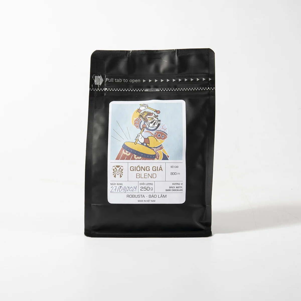 Made In Da Lat Best Vietnamese Quality Whole Bean Robusta Roasted Coffee For Export - Giong Gia Coffee