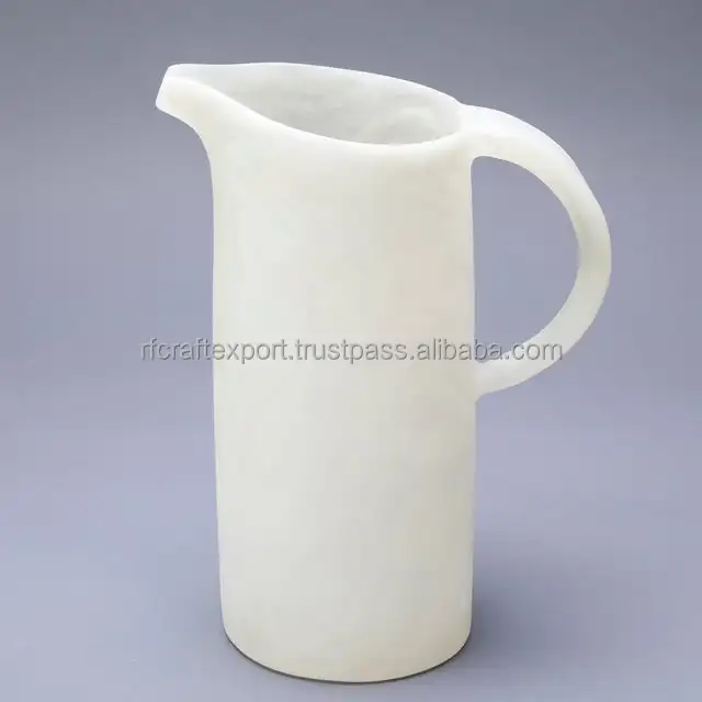 Wholesale Classic Style Eco-friendly multi Resin Handcrafted Jug Modern Pattern Christmas Tankard for Christmas gifts