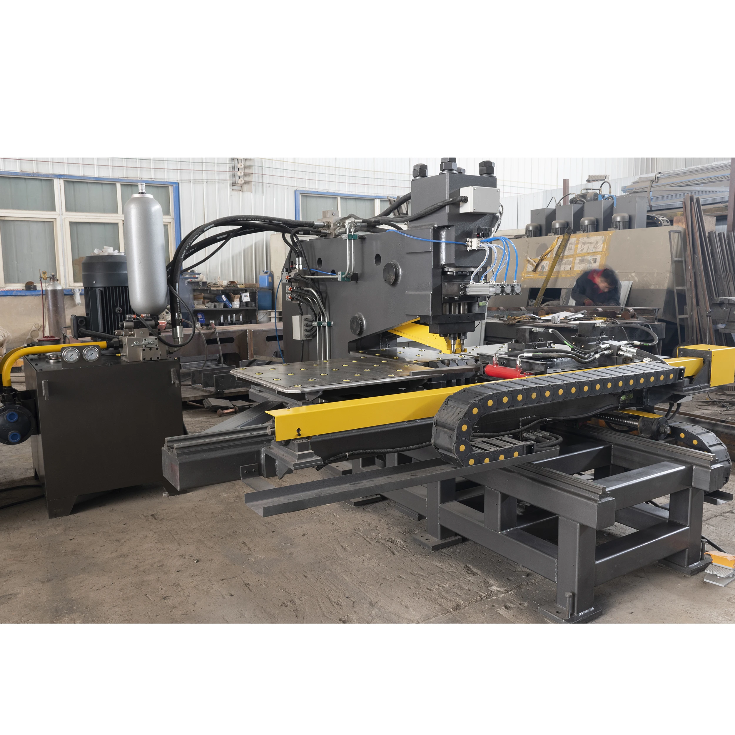 Competitive Price CNC Hydraulic Steel Plate Hole Punching Machine