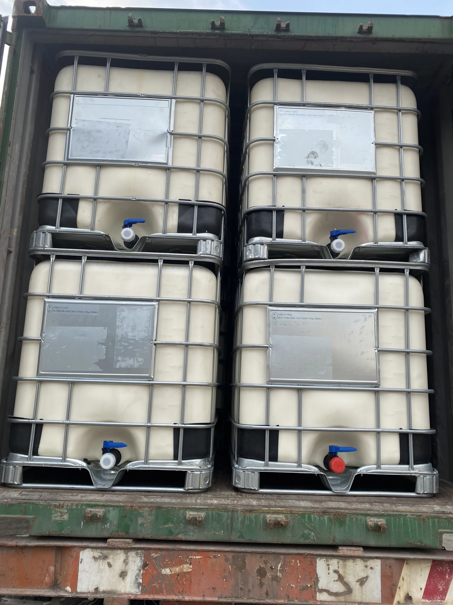 Natural Latex  - Raw material for Mattress, Shoes Adhesive - Follow by Vietnam Standard